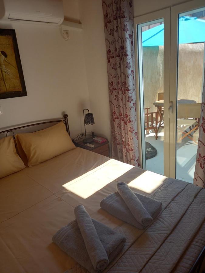 Вілла Apanema House Aegina Екстер'єр фото